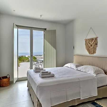 Villa Nala With Sea Views And Private Pool