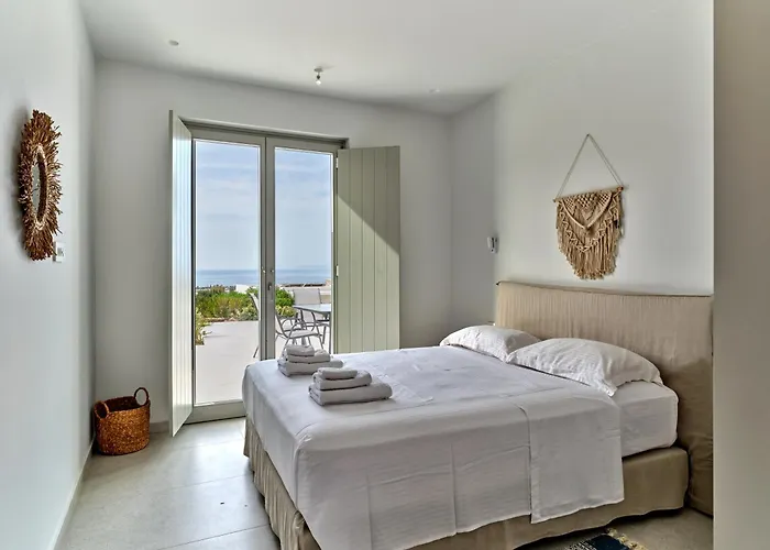 Villa Nala With Sea Views And Private Pool