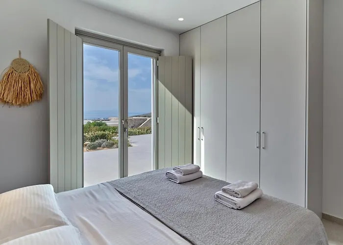 Villa Nala With Sea Views And Private Pool Aspro Chorio